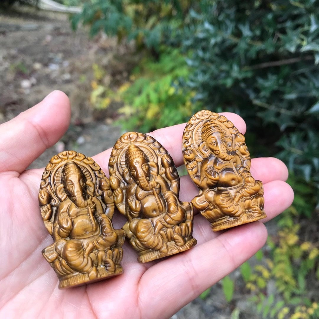 Natural Yellow Tiger Eye Feldspar Carving