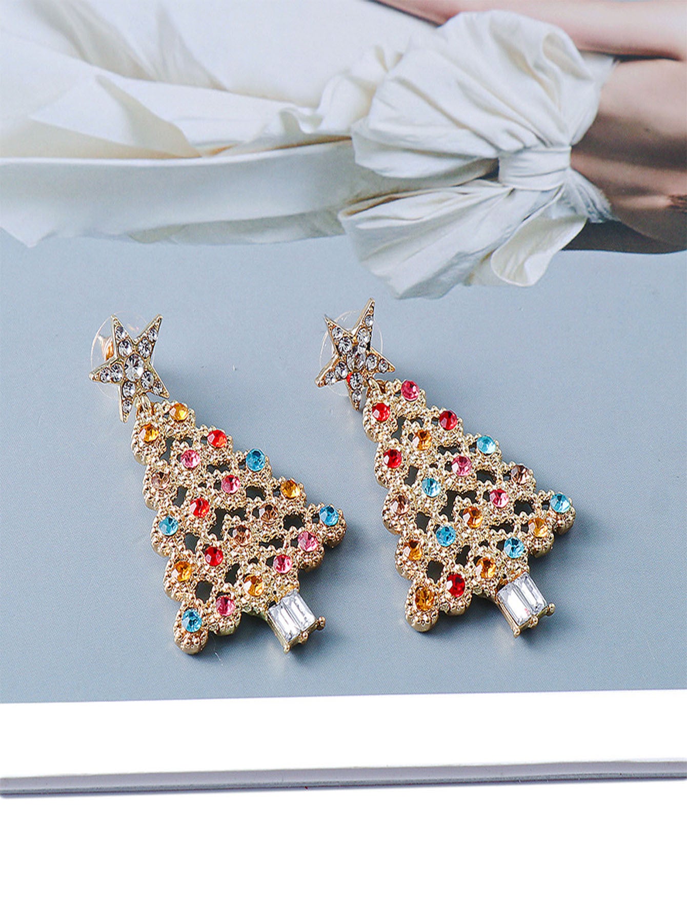 Fun, Fashion Holiday Earrings!!!