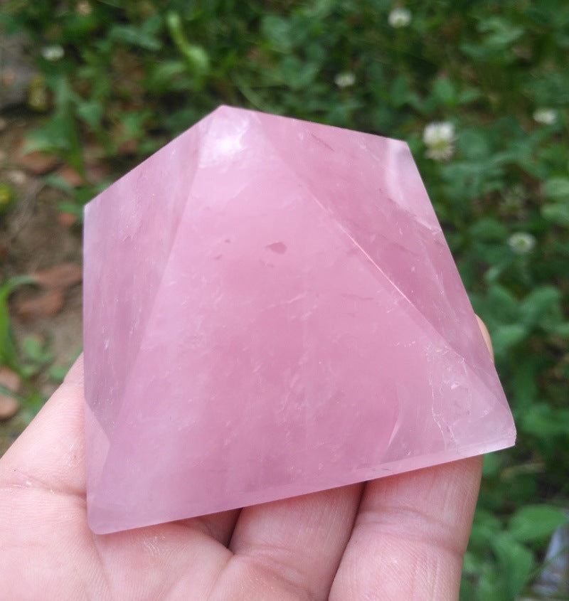 Natural fluorite crystal pyramid