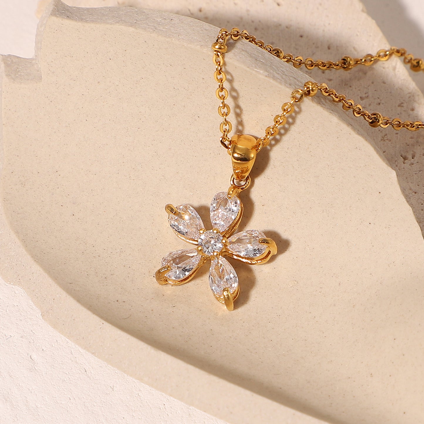 White Zircon Five Petal Flower Pendant Necklace For Women