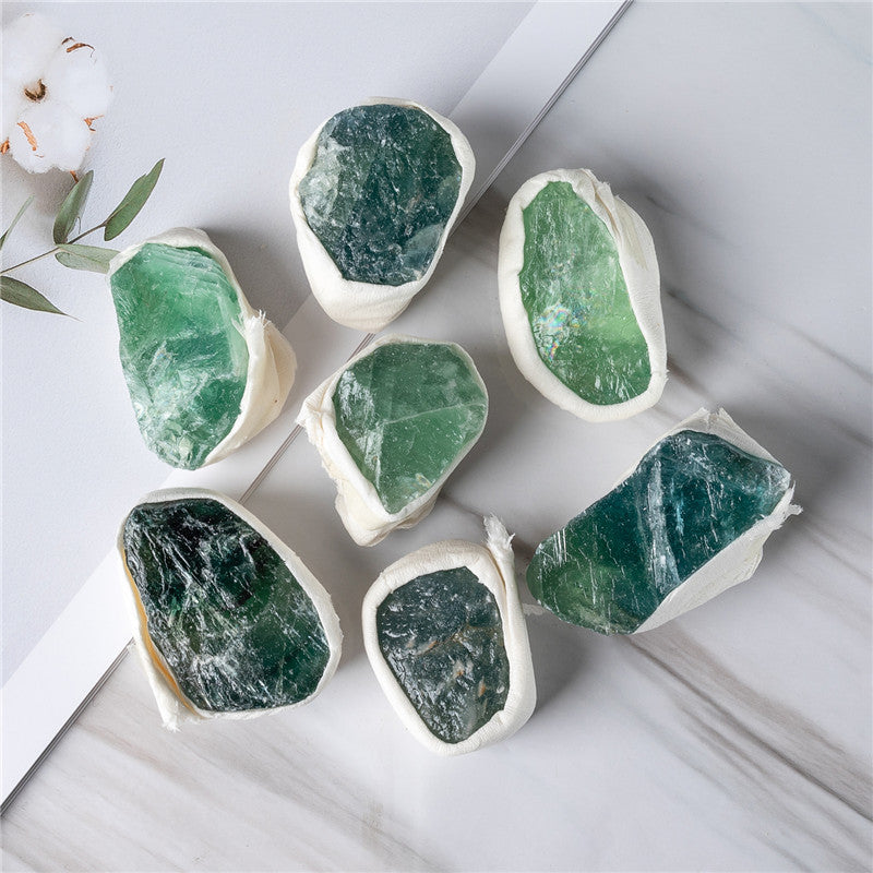 Natural Green Fluorite Crystal Large Particle Mineral Material Boxed Crafts