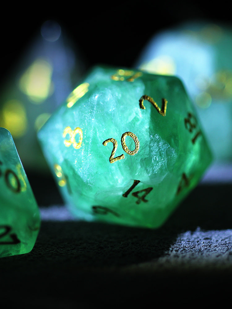 Home Fashion Natural Green Fluorite Dice