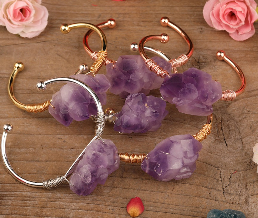 High-end Ladies Quartz Crystal Bracelet Natural Purple