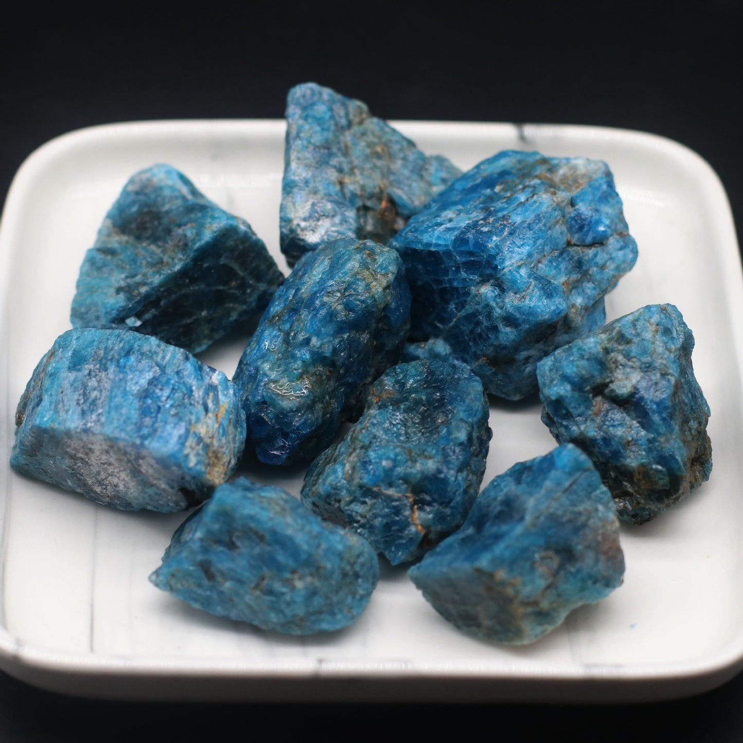 Natural Apatite Rough Crushed Stone