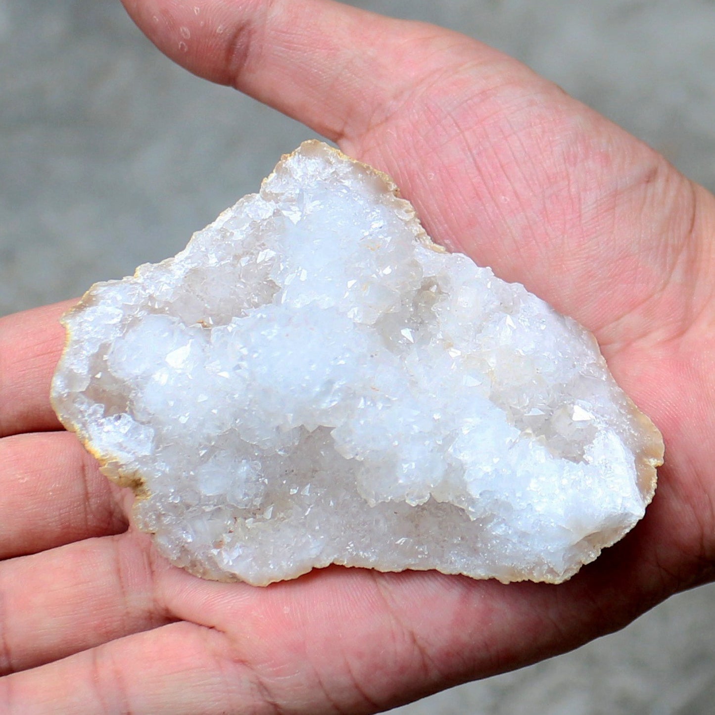 Natural White Agate Crystal Ornaments